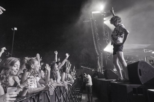 Chk Chk Chk on stage