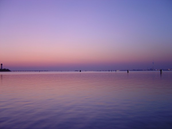 Vue de la lagune de Venise au couchant