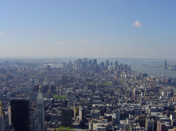 New-York (USA), Manhattan, Vue de l'Empire State Building, vers la pointe de Manhattan