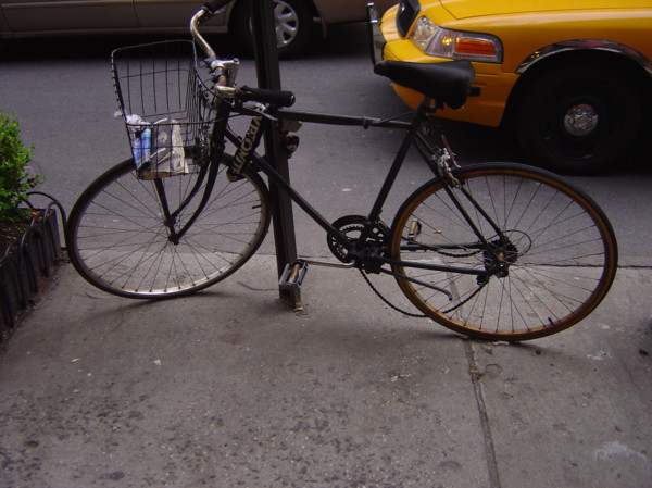 New-York (USA), Manhattan, vélo et taxi