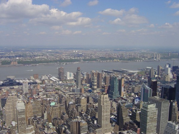 Vue depuis l'Empire State Building à New-York sur l'Hudson River et Clinton