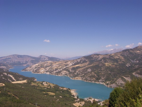 Provence301 Barrage de Serre-Ponçon, lac, Durance, vue aérienne, été, hautes Alpes