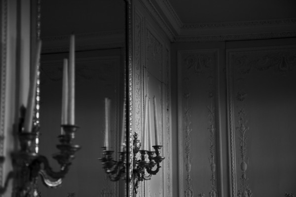 Versailles115 Château de Versailles, Petit Trianon, Boudoir, miroir et appliques