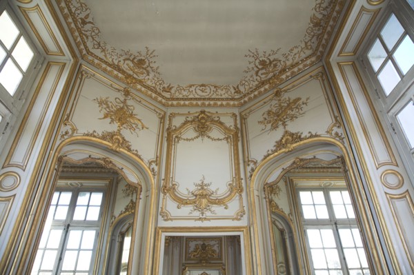 Versailles151 Château de Versailles, Petit Trianon, Pavillon français, boiseries, fenêtres et