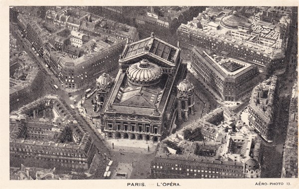 Vue aérienne l'Opéra Garnier, vers 1910