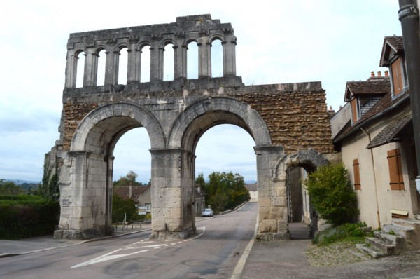 La porte d'Arroux, à Autun