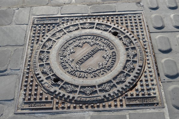 Plaque d'égout, Budapest