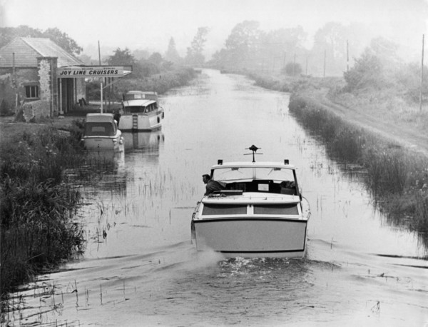 Canal at Robertstown, County Kildare