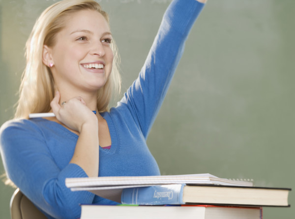 College woman in class. Date : 2006