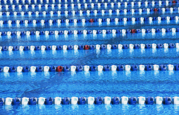Swimming pool with racing lanes. Date : 2007