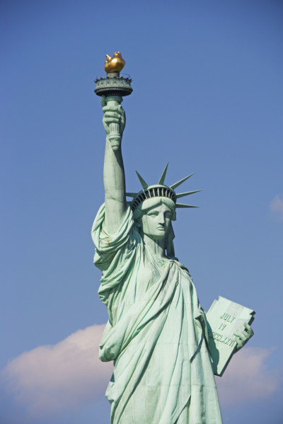 Statue of Liberty under blue sky. Date : 2007