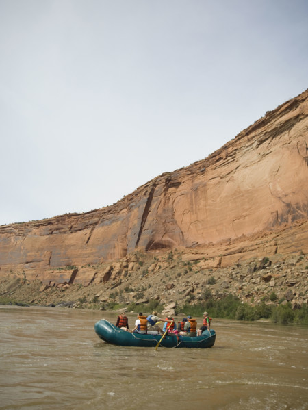 Group of people river rafting. Date : 2007