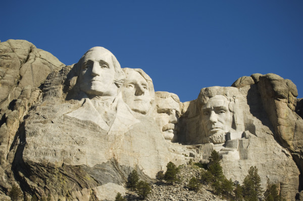 Low angle view of Mount Rushmore, Black Hills, South Dakota, United States. Date : 2007