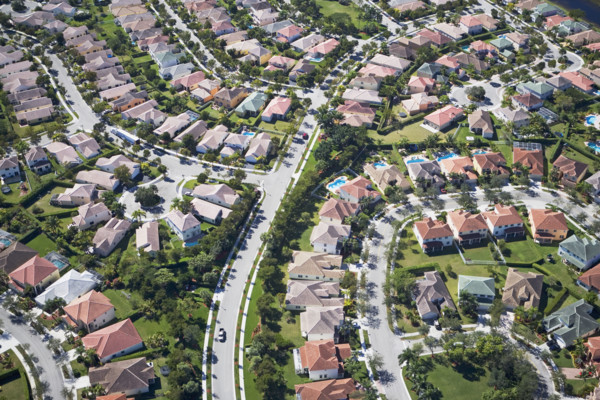 aerial view of housing community. Date : 2008