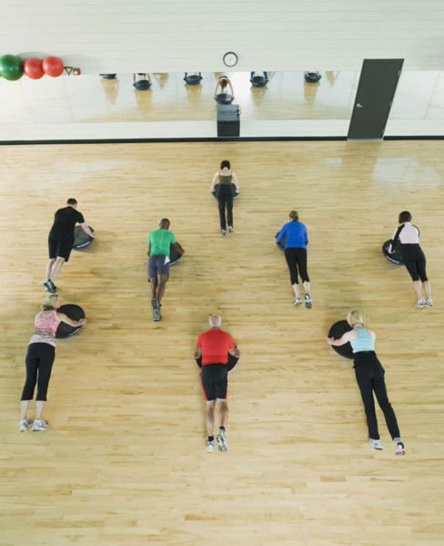 Fitness class. Date : 2008