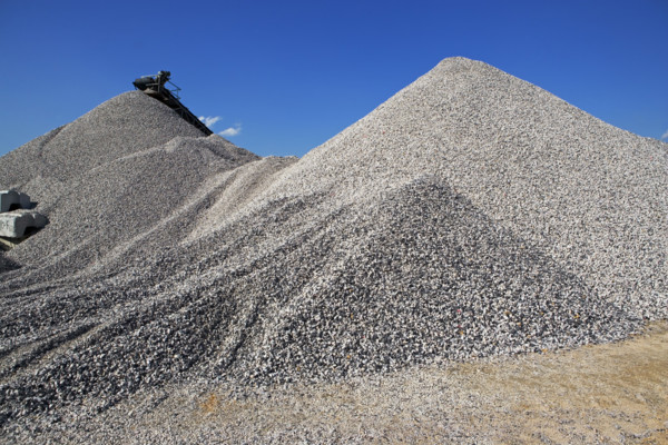 Gravel mounds at concrete plant. Date : 2008