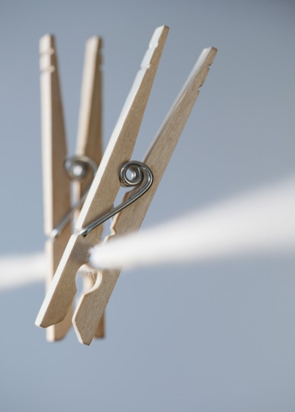 Bikini drying on clothesline. Photographe : Jamie Grill