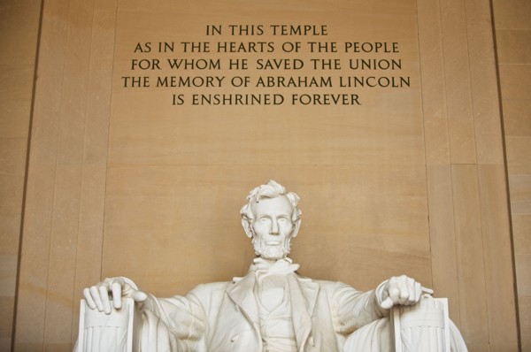 Statue of Abraham Lincoln.
