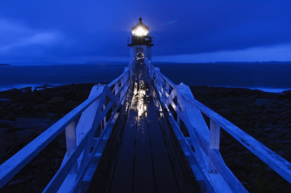 Lighthouse beacon