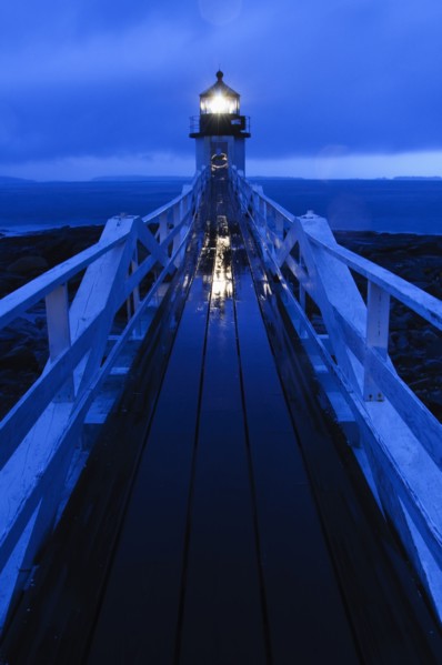 Lighthouse beacon