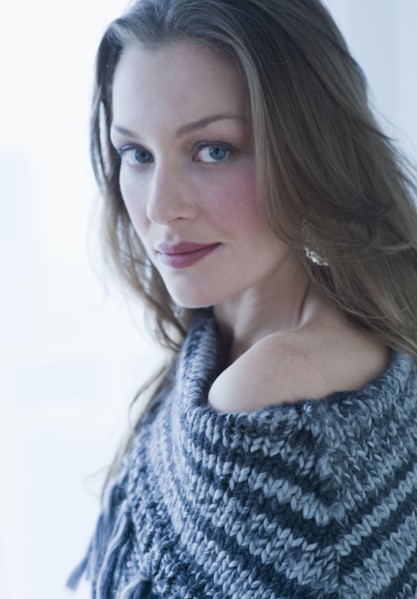 Portrait of a woman.