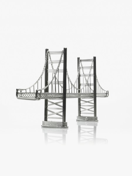 Suspension bridge. Photographer: David Arky