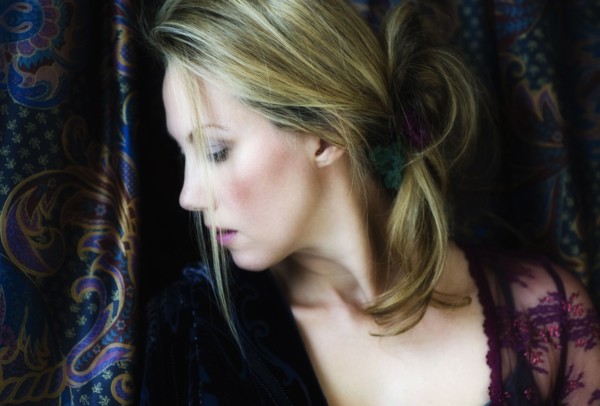 Portrait of a woman.