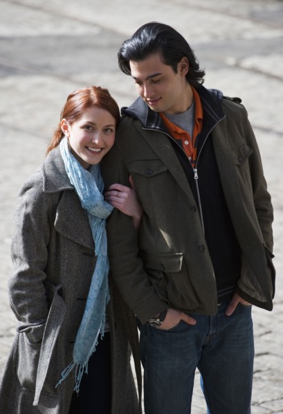 Portrait of a couple outdoors. Photographe : Daniel Grill