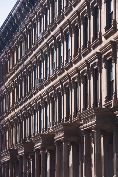 Attached housing. Photographe : fotog