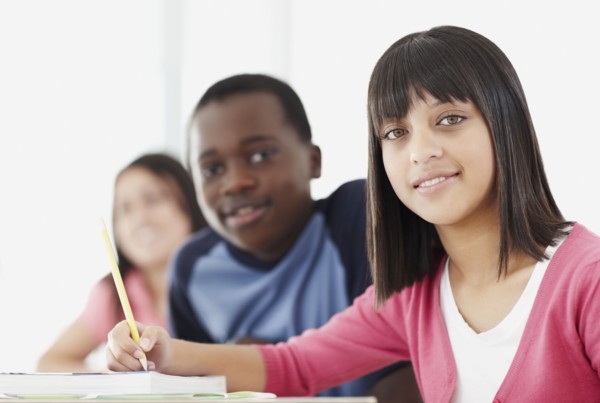 Students in classroom. Photographe : momentimages