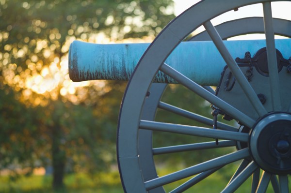 Civil war cannon.
