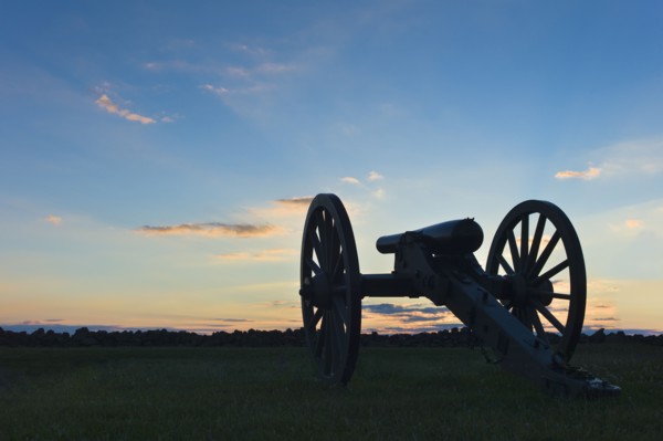 Civil war cannon.