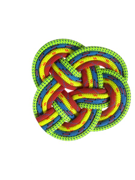 Colorful ropes looped together. Photo : David Arky