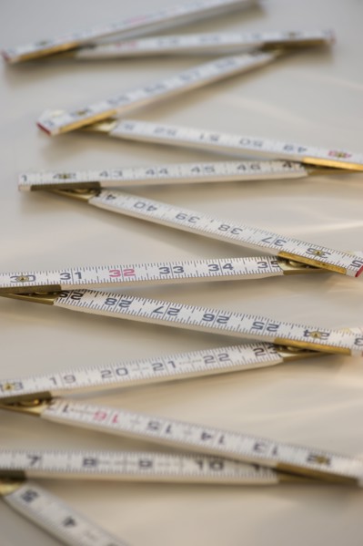 Folding ruler. Photo : Daniel Grill