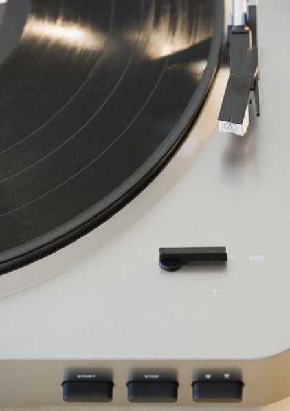 Record player. Photo : Jamie Grill