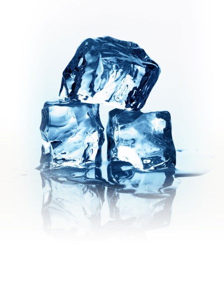 Melting ice cubes. Photo : David Arky
