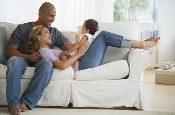 Young family with small girl (12-18 months).