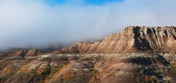 USA, South Dakota, Mountains in Badlands National Park.