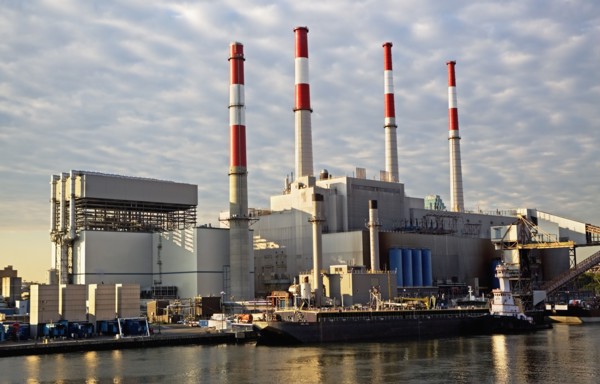 USA, New York State, New York City, Power station. Photo : fotog