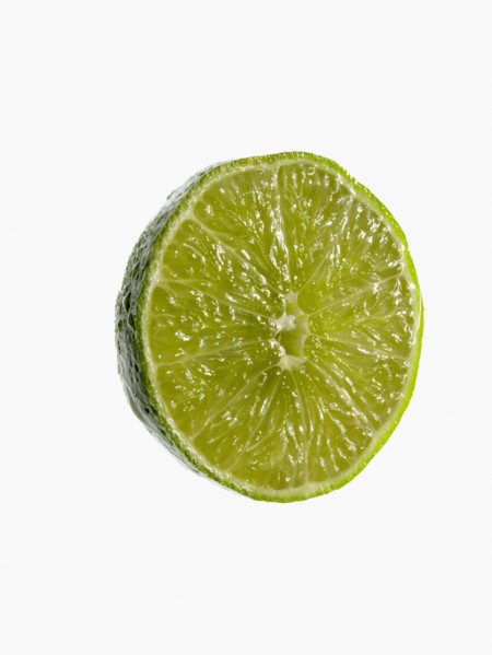 Studio shot of cross section of lime. Photo : David Arky