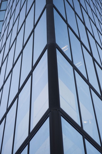 USA, Massachusetts, Boston, low angle view of skyscraper. Photo : fotog