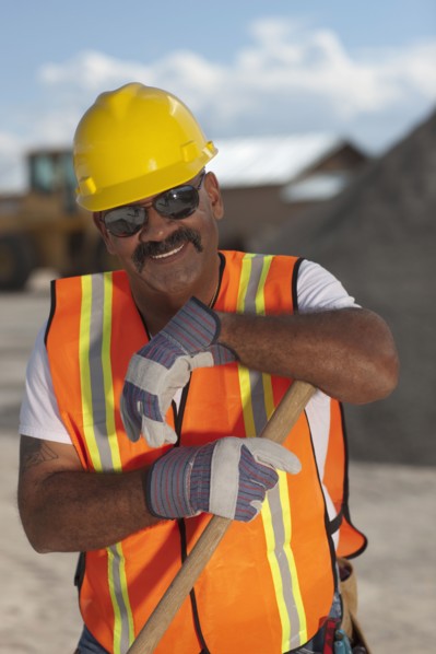 Portrait of construction worker on building site. Photo : Dan Bannister