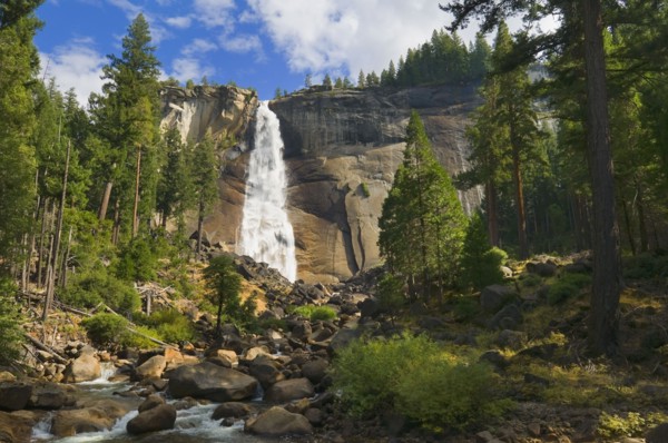 USA, California, Yosemite National Park, Nevada Falls. Photo : Gary J Weathers