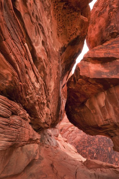 USA, Nevada, Valley of Fire, red rocks. Photo : Gary Weathers