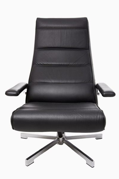 Studio shot of leather office chair. Photo: Justin Paget