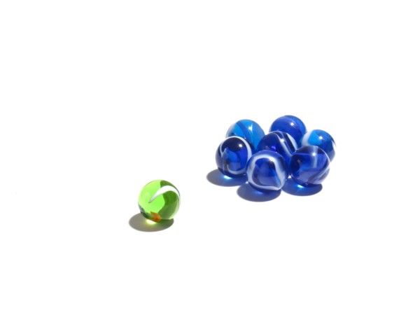 Blue glass balls in two different sizes. Photo : David Arky