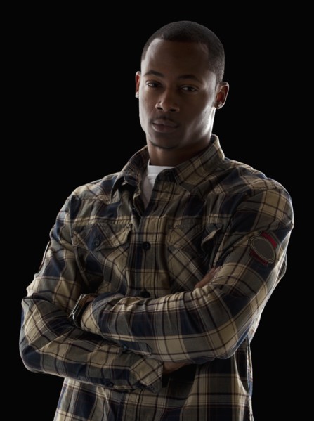 Studio portrait of young man. Photo : Mike Kemp