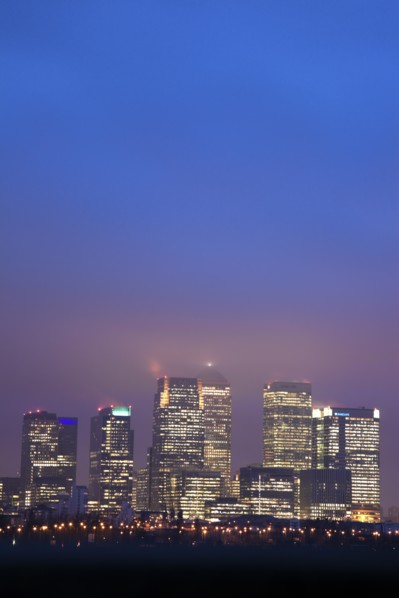 UK, London, Canary Wharf at dusk. Photo: Henryk Sadura