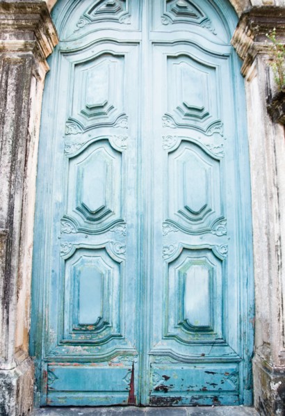 Brazil, Bahia, Salvador De Bahia, Close-up on blue carving door. Photo : Jamie Grill Photography