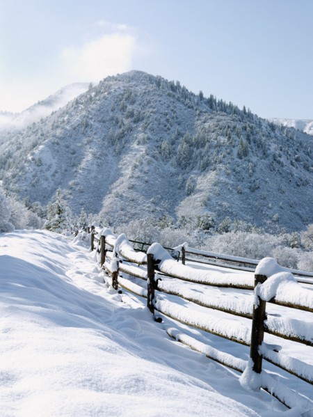 USA, Colorado, snowy ranch with pen. Photo : John Kelly